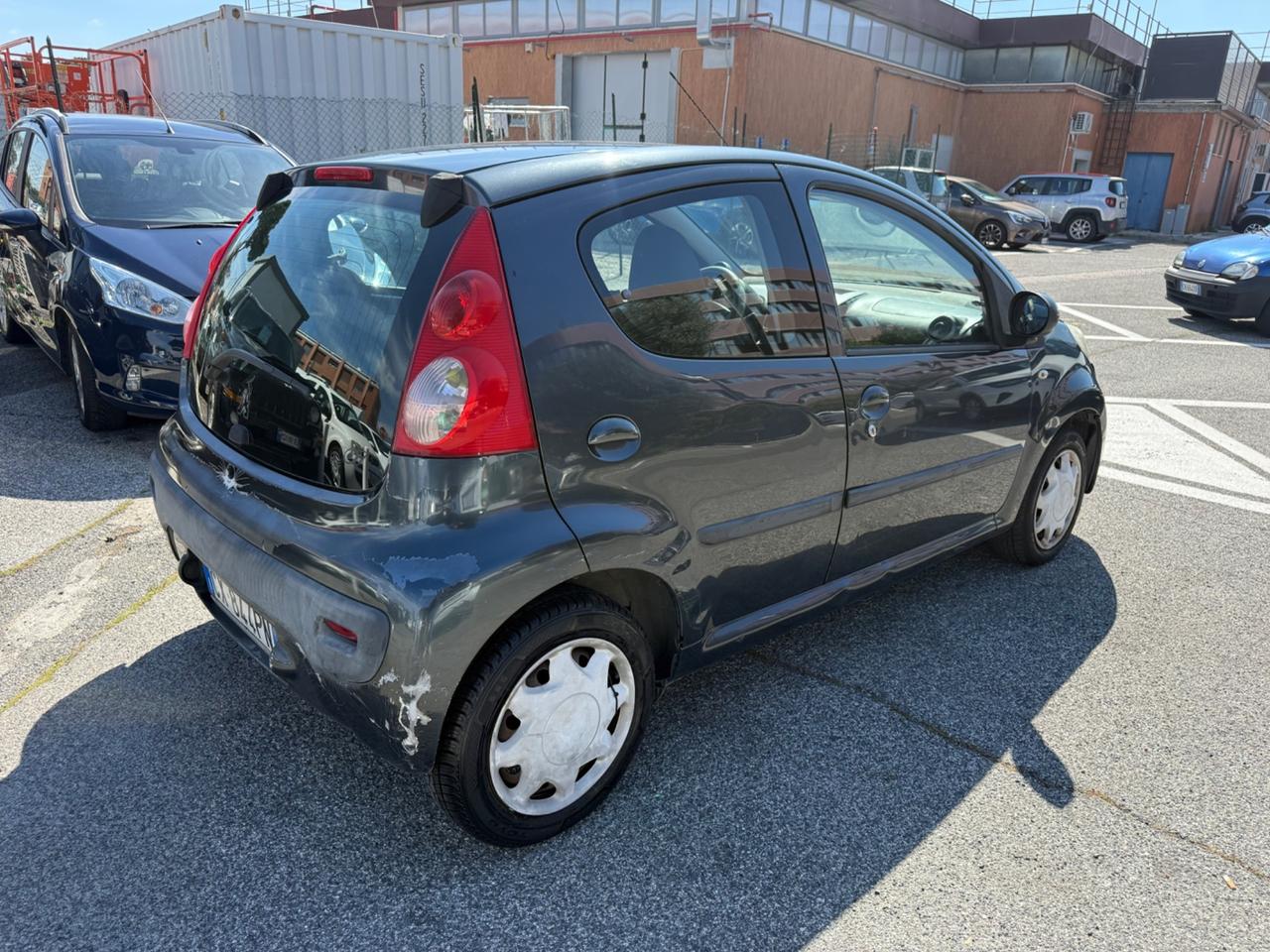 Peugeot 107 1.0 68CV 5p. Desir