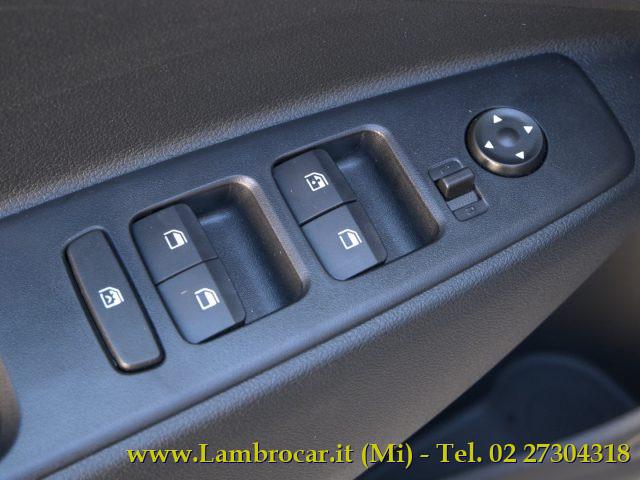 HYUNDAI i10 1.0 MPI Connectline 63cv KM Zero