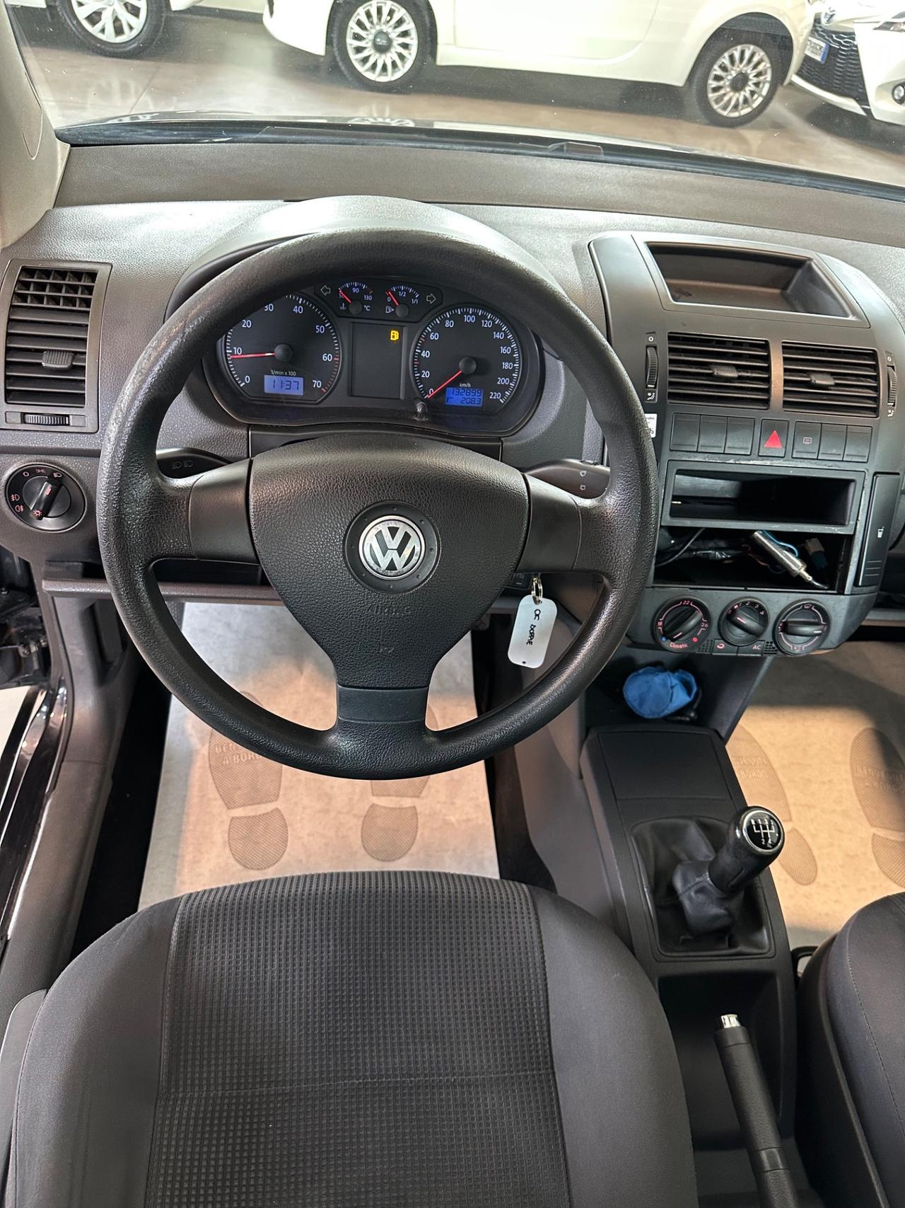 Volkswagen Polo 1.4/80CV 16V 5p. Comfort. BiFuel G