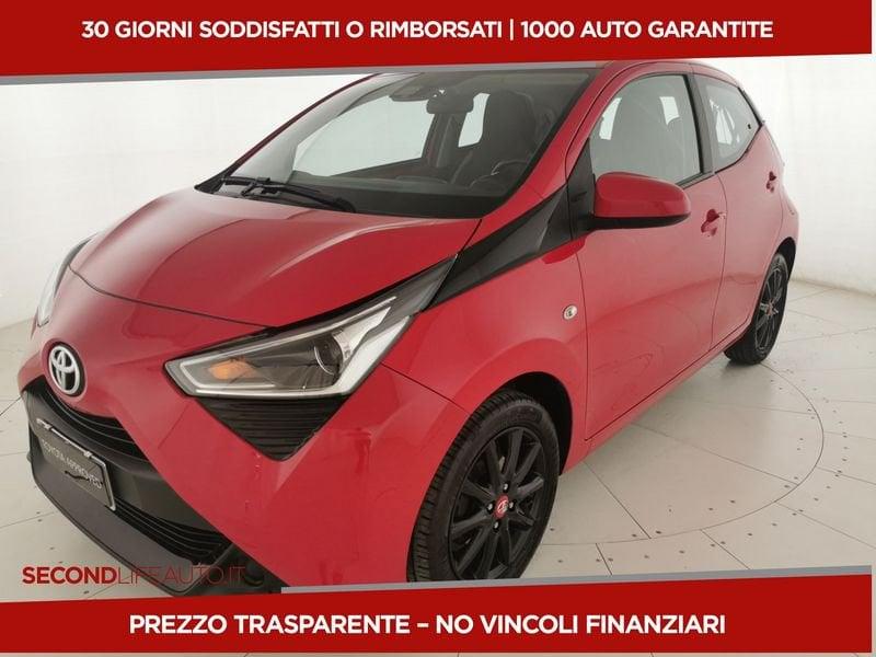 Toyota Aygo 5p 1.0 x-play m-mt 72cv