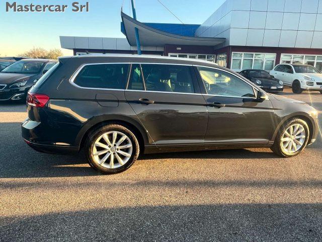 VOLKSWAGEN Passat Variant 2.0 tdi Business 150cv dsg 7m - GB557EC