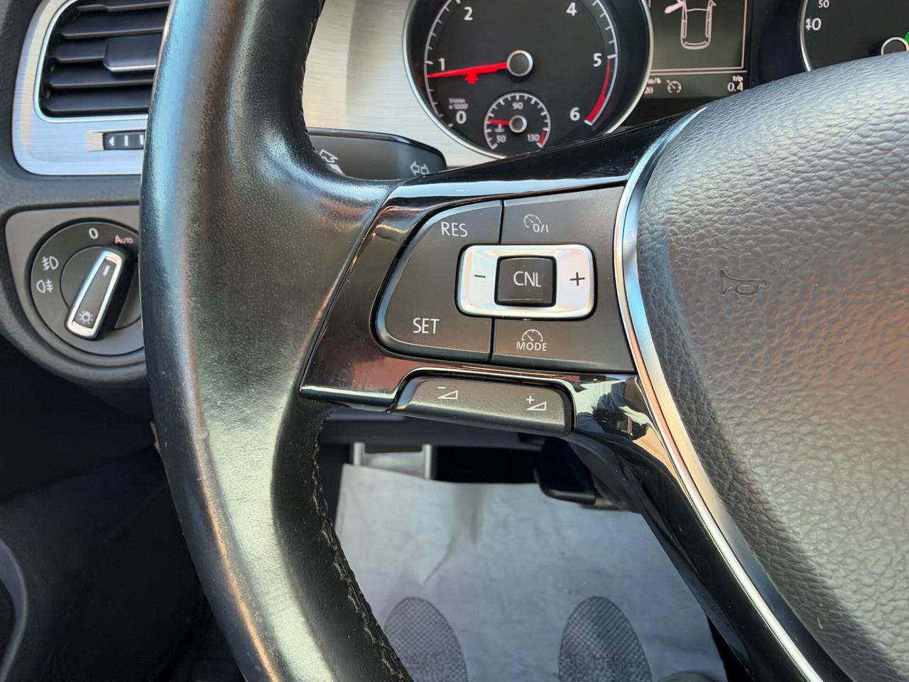 Volkswagen Golf 2.0 TDI DSG 5p. Sport Edition 150CV