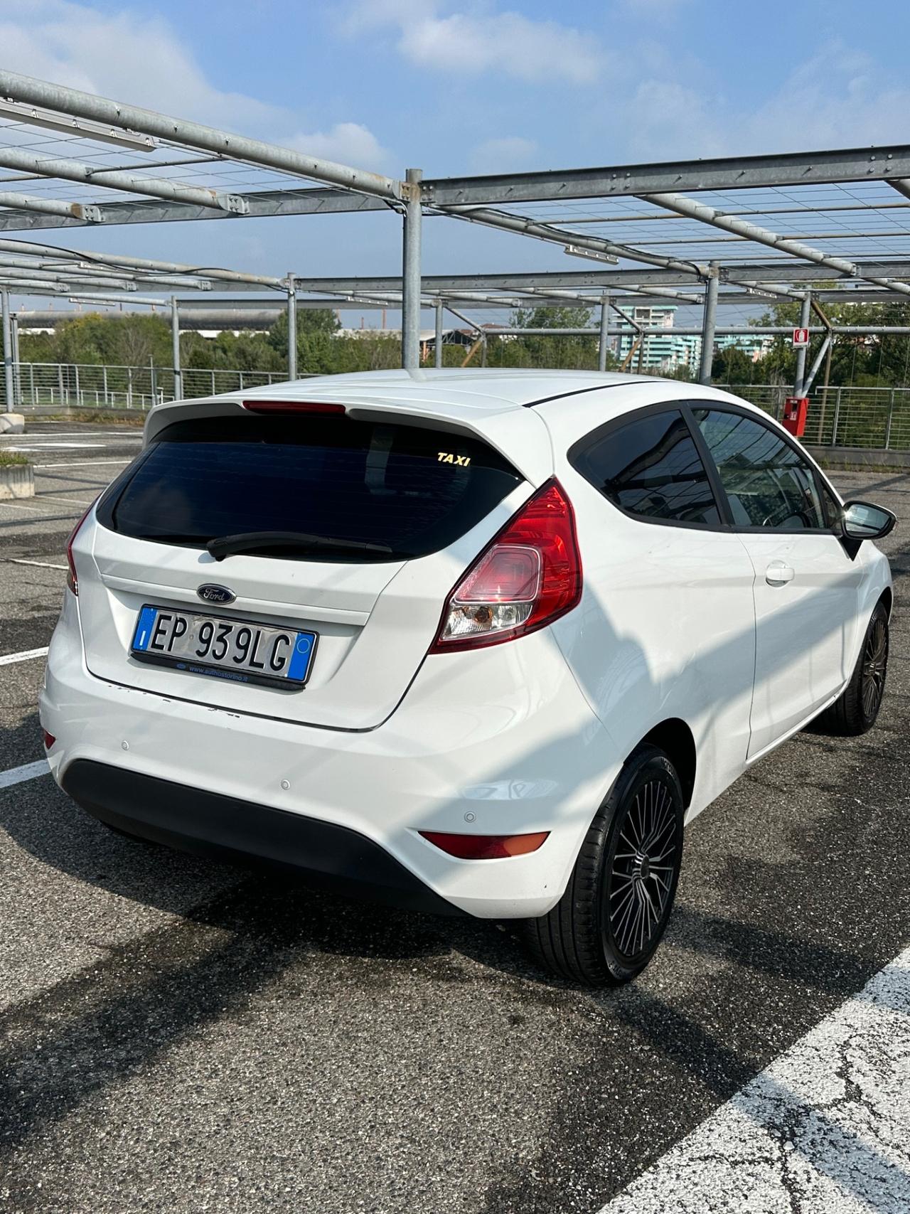 Ford Fiesta 1.0 80CV 3 porte Titanium
