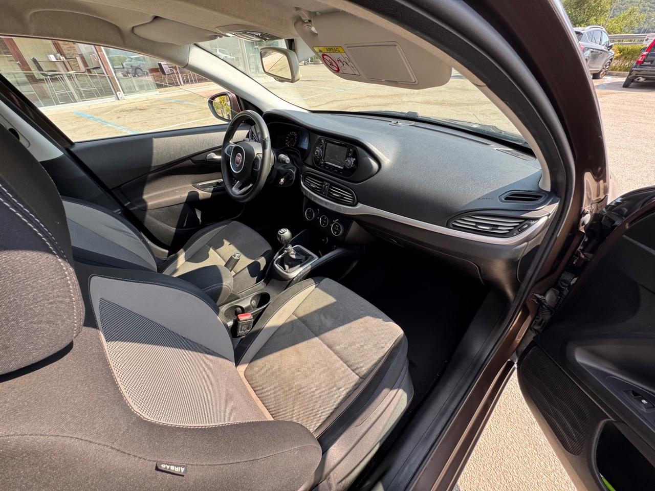 Fiat Tipo 1.6 Mjt 4 porte Lounge VISTA E PIACIUTA