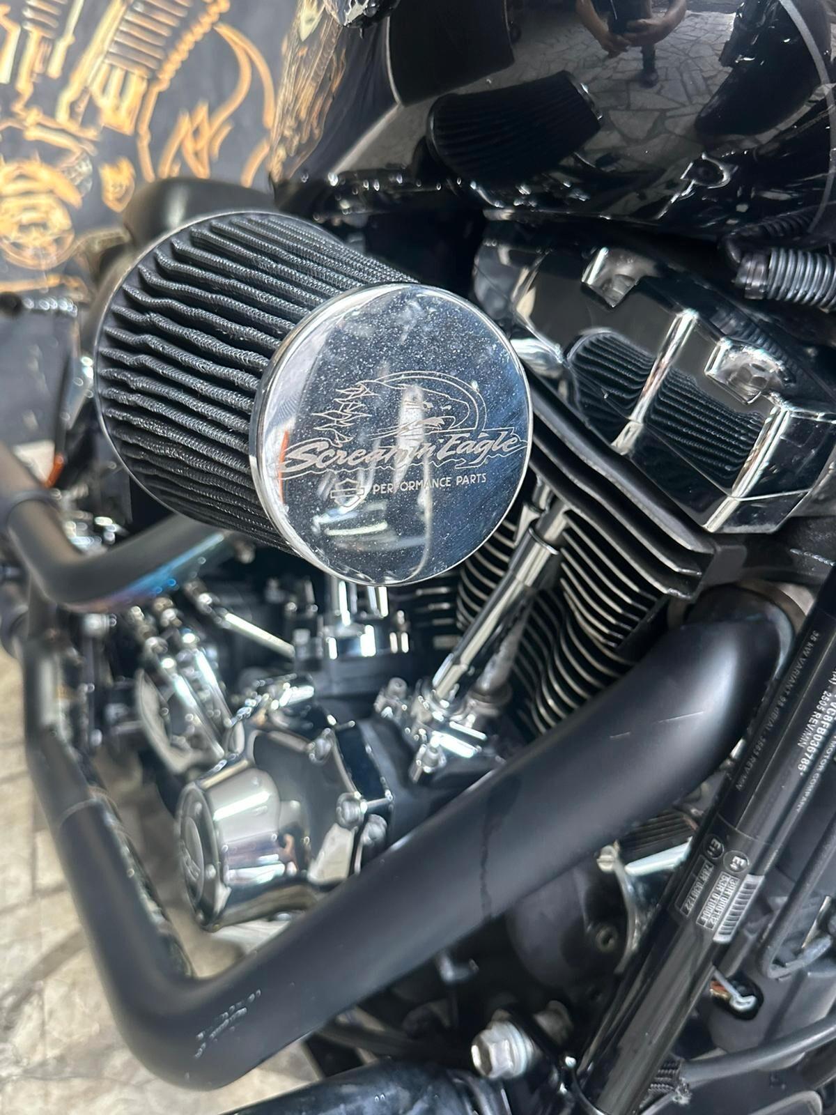 Harley-davidson Breakout 103