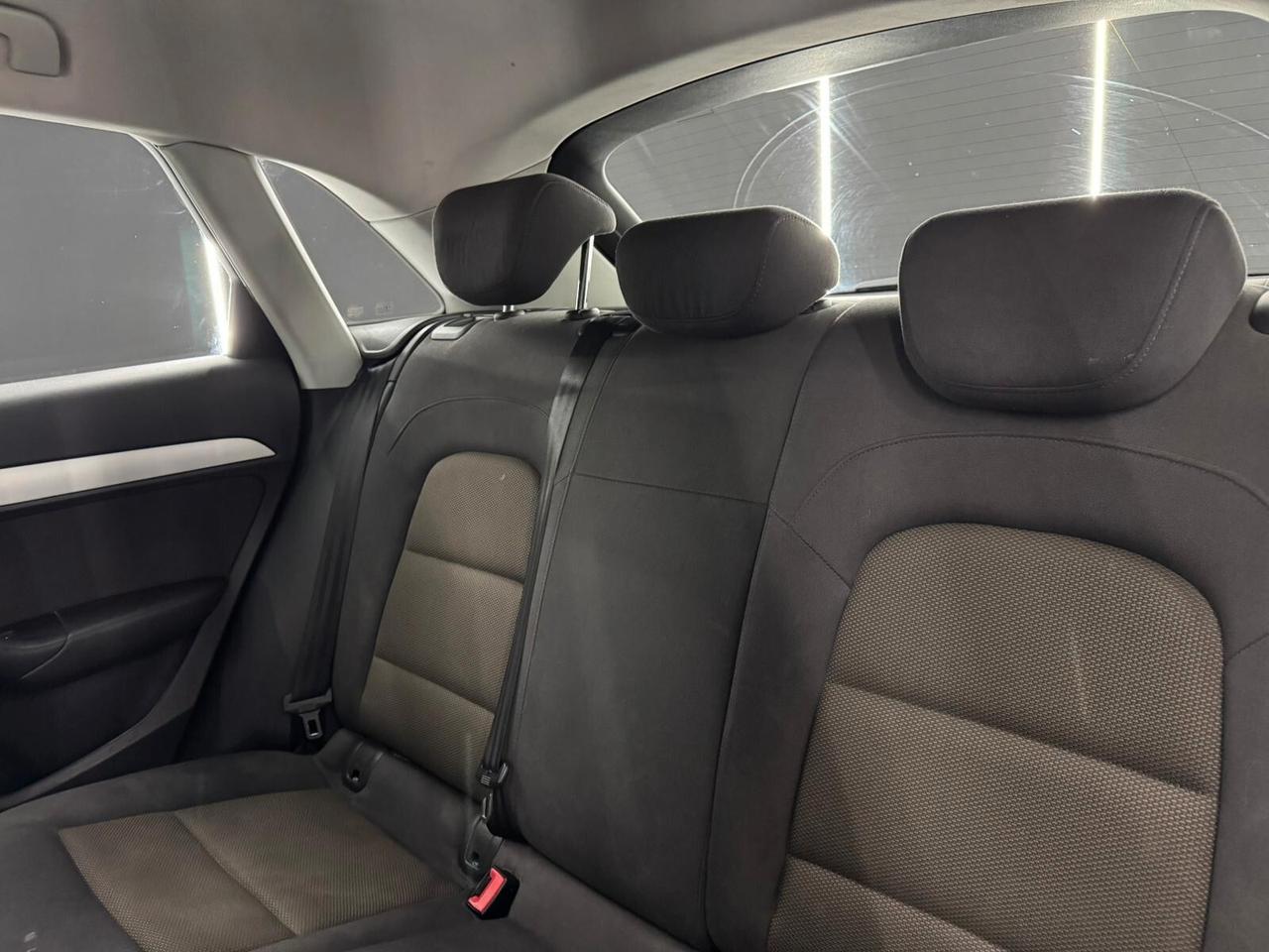 Audi Q3 2.0 TDI 150 CV Business