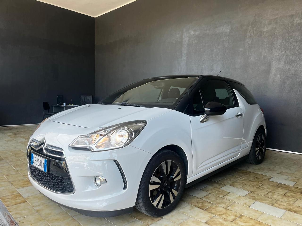 Ds DS3 3 1.4 HDi 70 Just Black