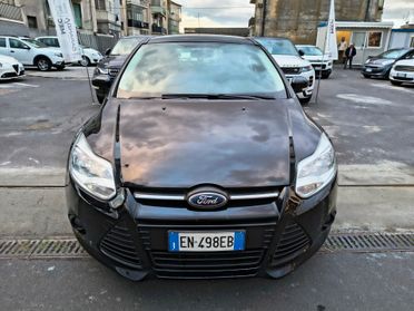 FORD FOCUS 1.6 DIESEL BERLINA UNICOPROPRIETARIO