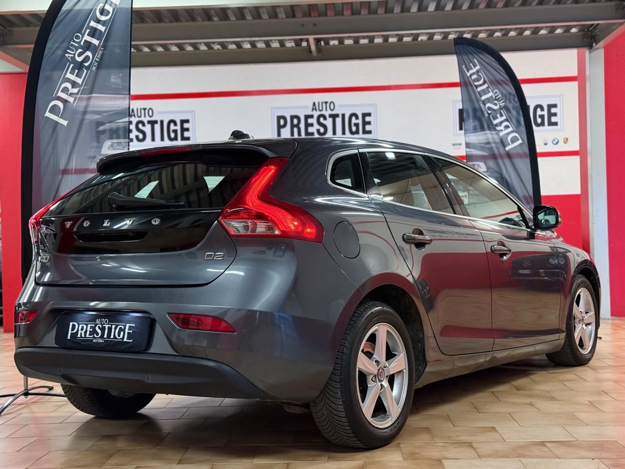 Volvo V40 D2 1.6 Powershift Style