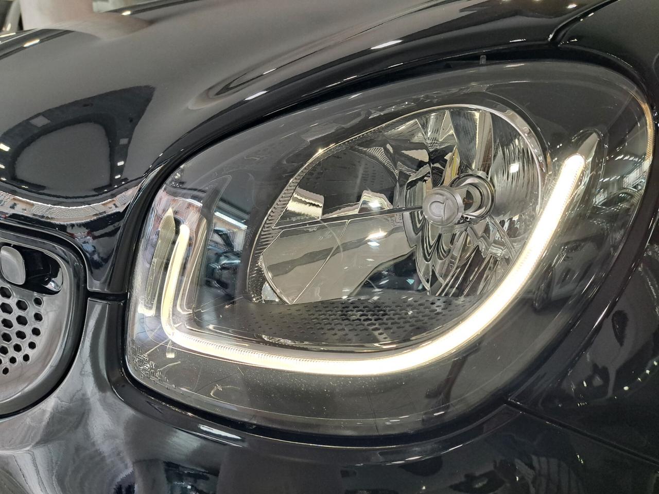 Smart ForFour 70 1.0 twinamic Prime FULL OPTIONAL