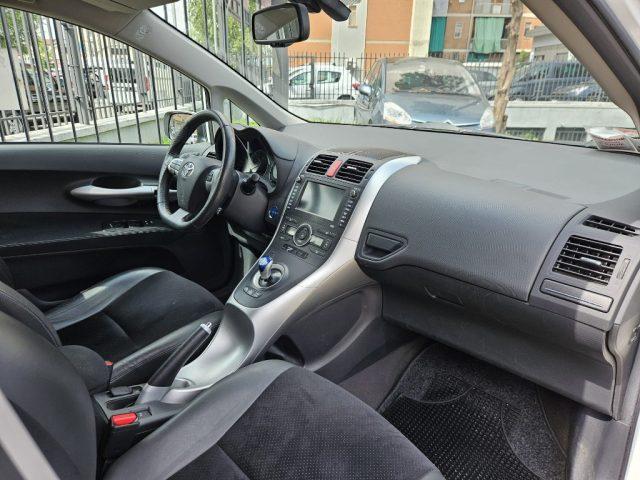 TOYOTA Auris 1.8 5 porte