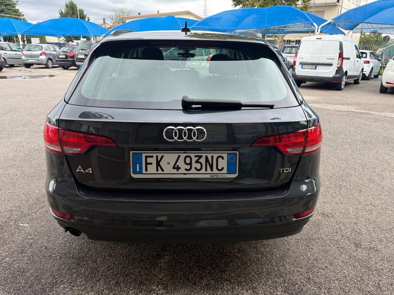 Audi A4 2.0 TDI 150 CV ultra S tronic Business Spo