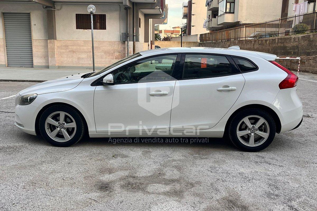 VOLVO V40 D2 1.6 Business Edition