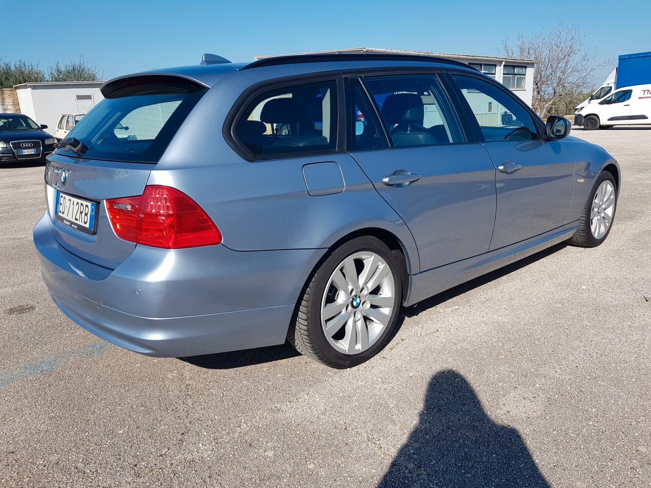 BMW 318d 2.0 143CV cat Touring Futura