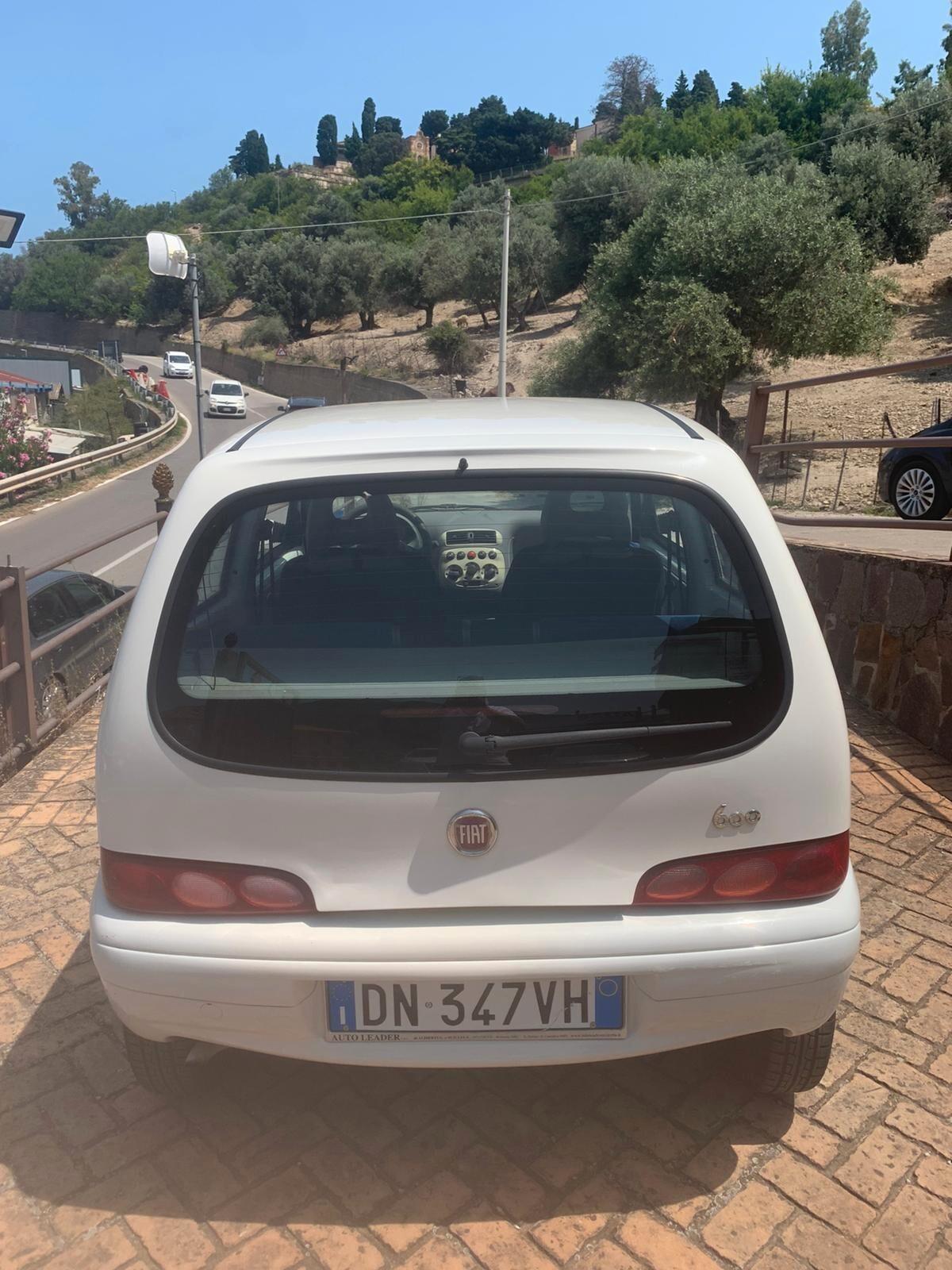Fiat 600 1.1 Active