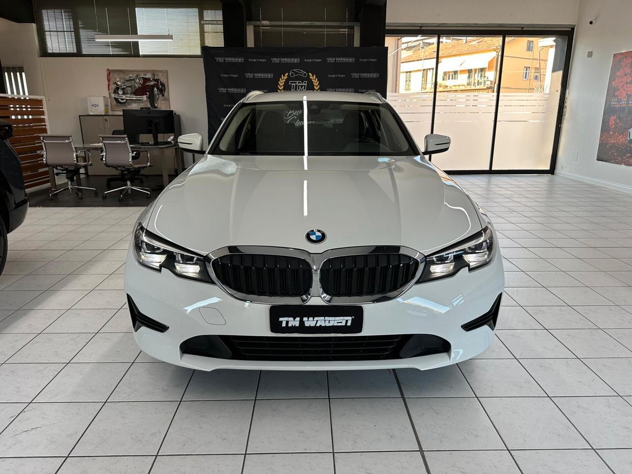 BMW 330 d Touring xdrive Business Advantage auto