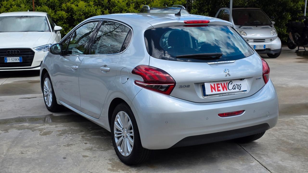 Peugeot 208 BlueHDi 75 5 porte Allure