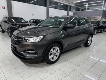 Grandland 1.5CDTI EAT8 Busines NAVI TELECAMERA BELLA