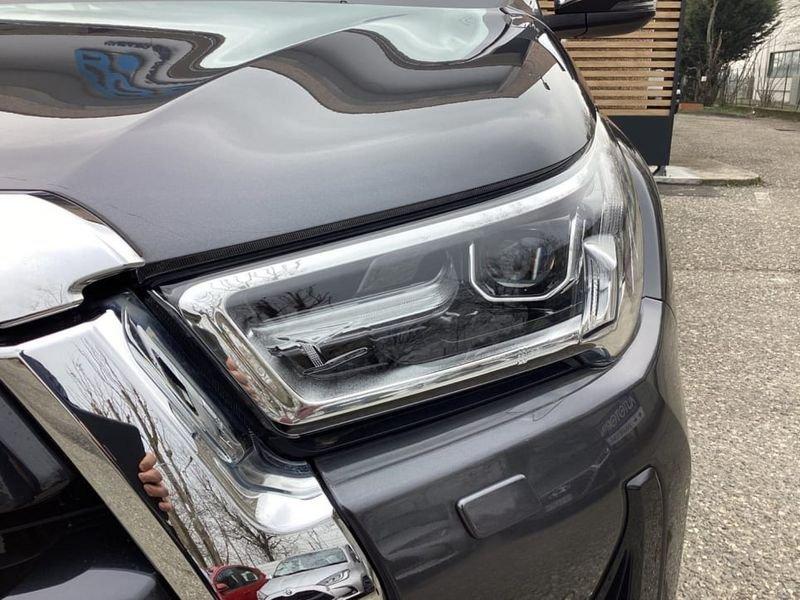 Toyota Hilux 2.4 Diesel AT Double Cab 4WD Executive MY24