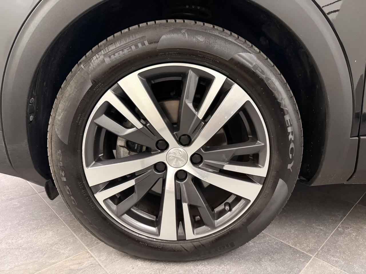 Peugeot 3008 BlueHDi 130 S&S EAT8 Allure