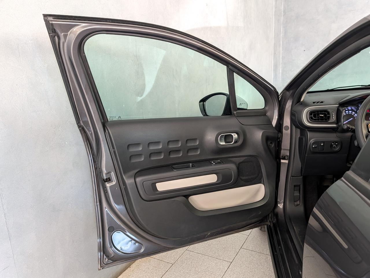 Citroen c3 iii 1.2 puretech 83cv You!