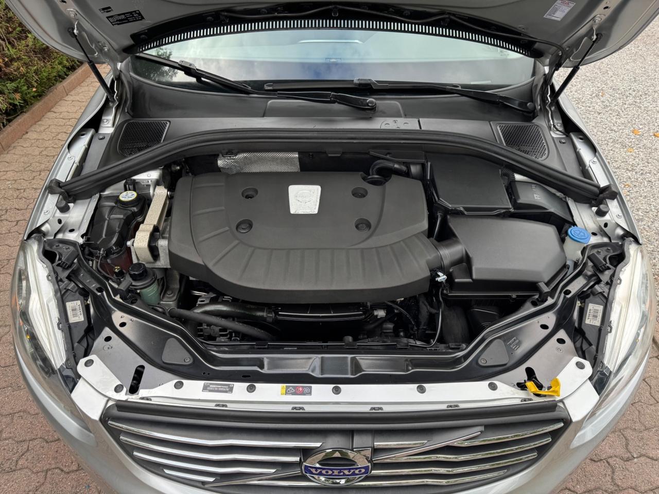 Volvo XC 60 XC60 D4 AWD Momentum
