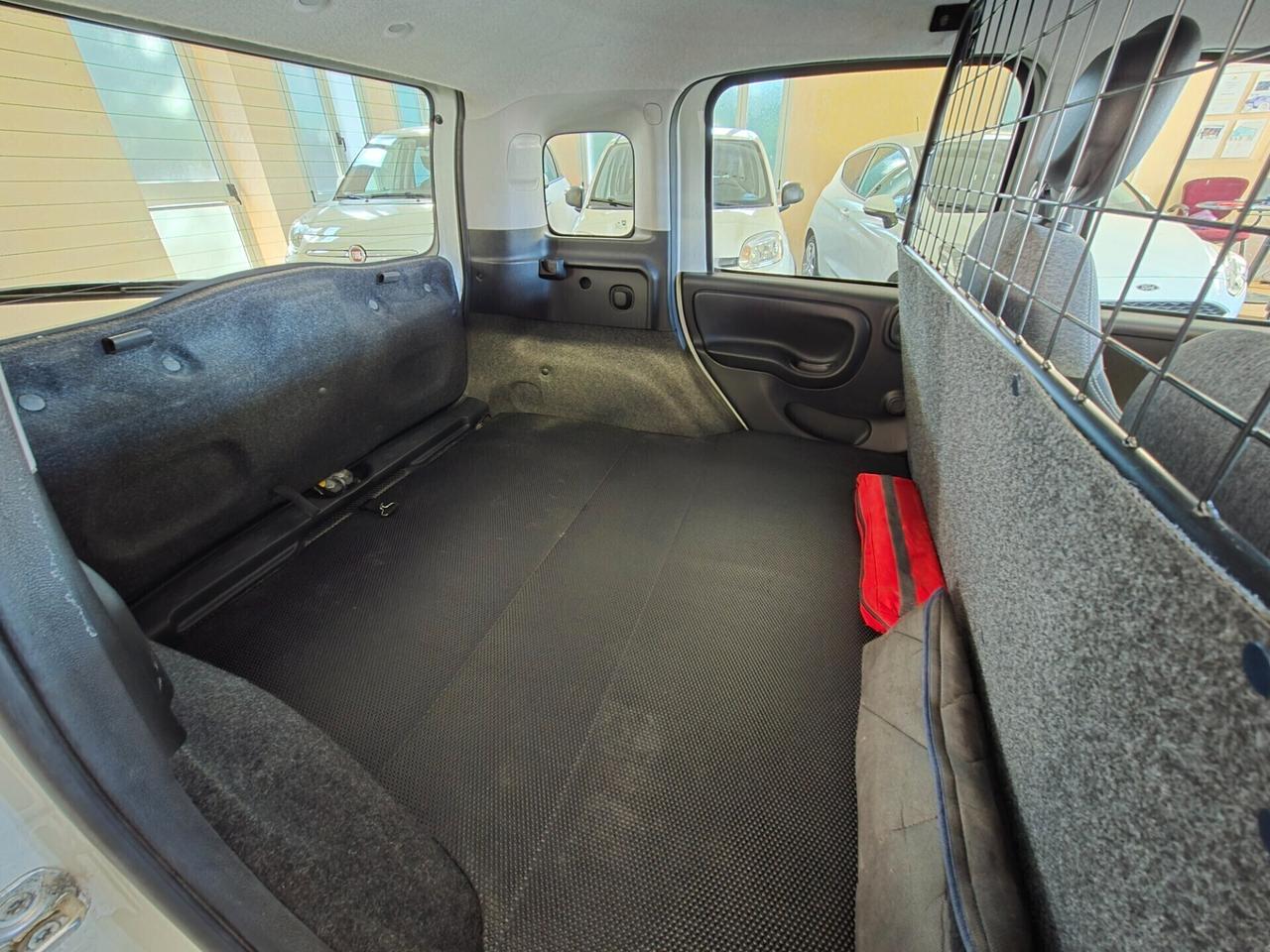 Fiat Panda 1.0 Hybrid Van 2 posti autocarro n1