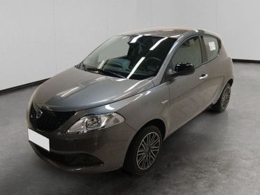 Lancia Ypsilon 1.0 firefly hybrid Oro s&s 70cv