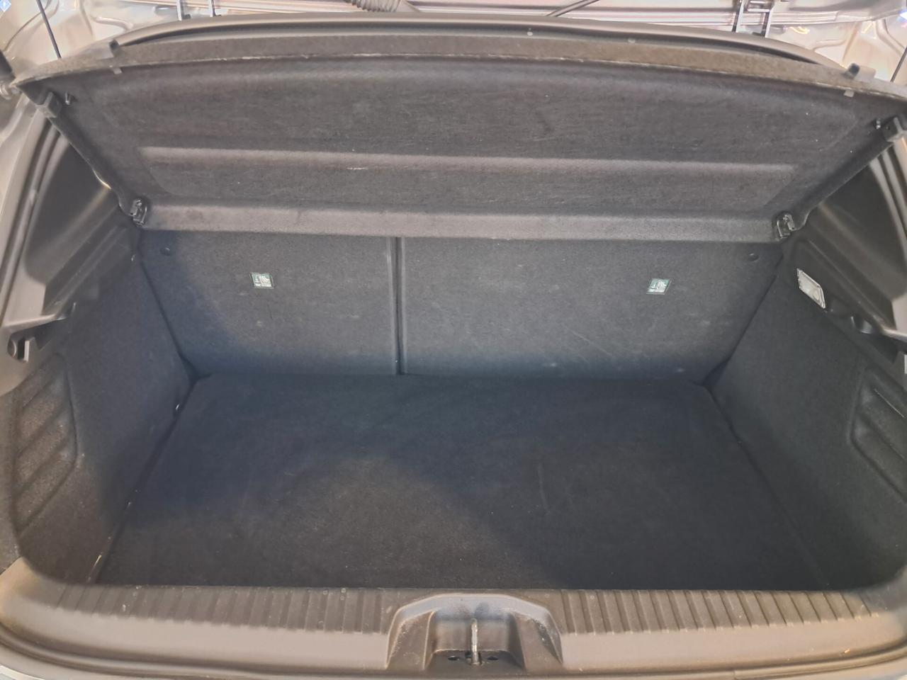 Mitsubishi Colt 1.0L turbo 91 cv Invite