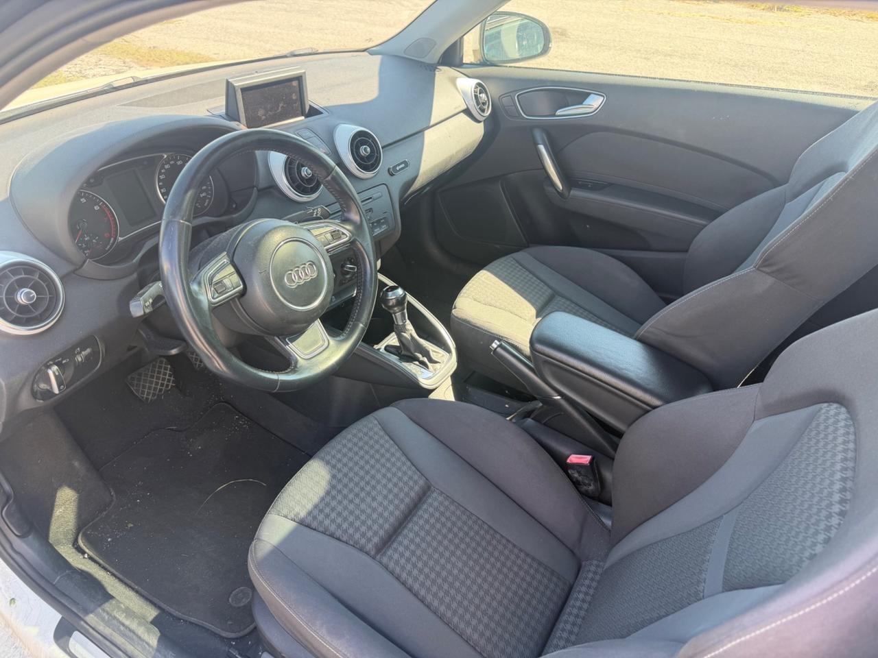 Audi A1 1.4 TFSI S tronic Attraction