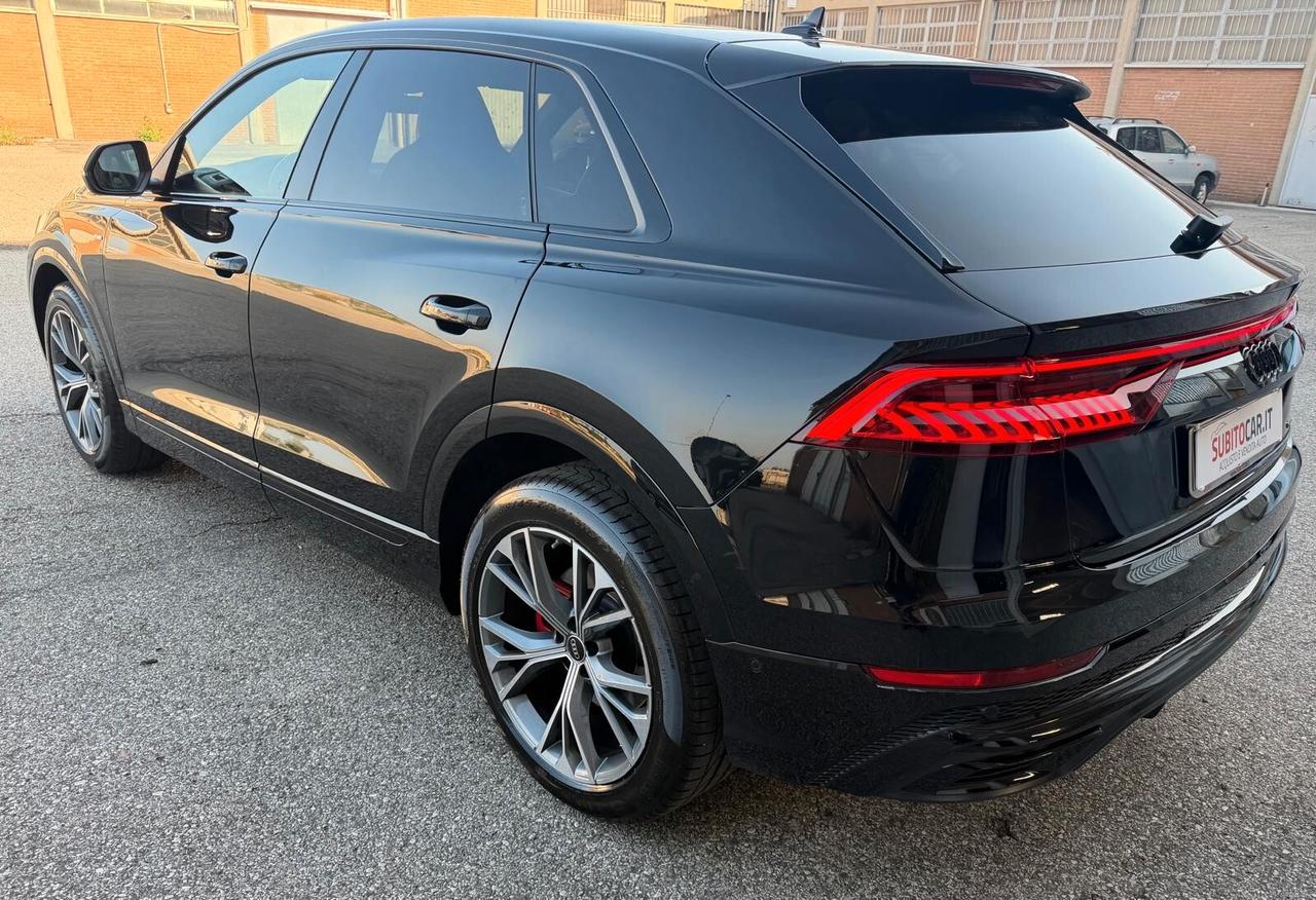 Audi Q8 50 TDI 286 CV quattro tiptronic Sport S-LINE PLUS FARI MATRIX INTERNI IN PELLE NAPPA E BLACK PACK