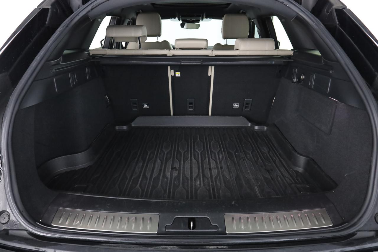 LAND ROVER Range Rover Velar 2.0D I4 180 CV R-Dynamic S