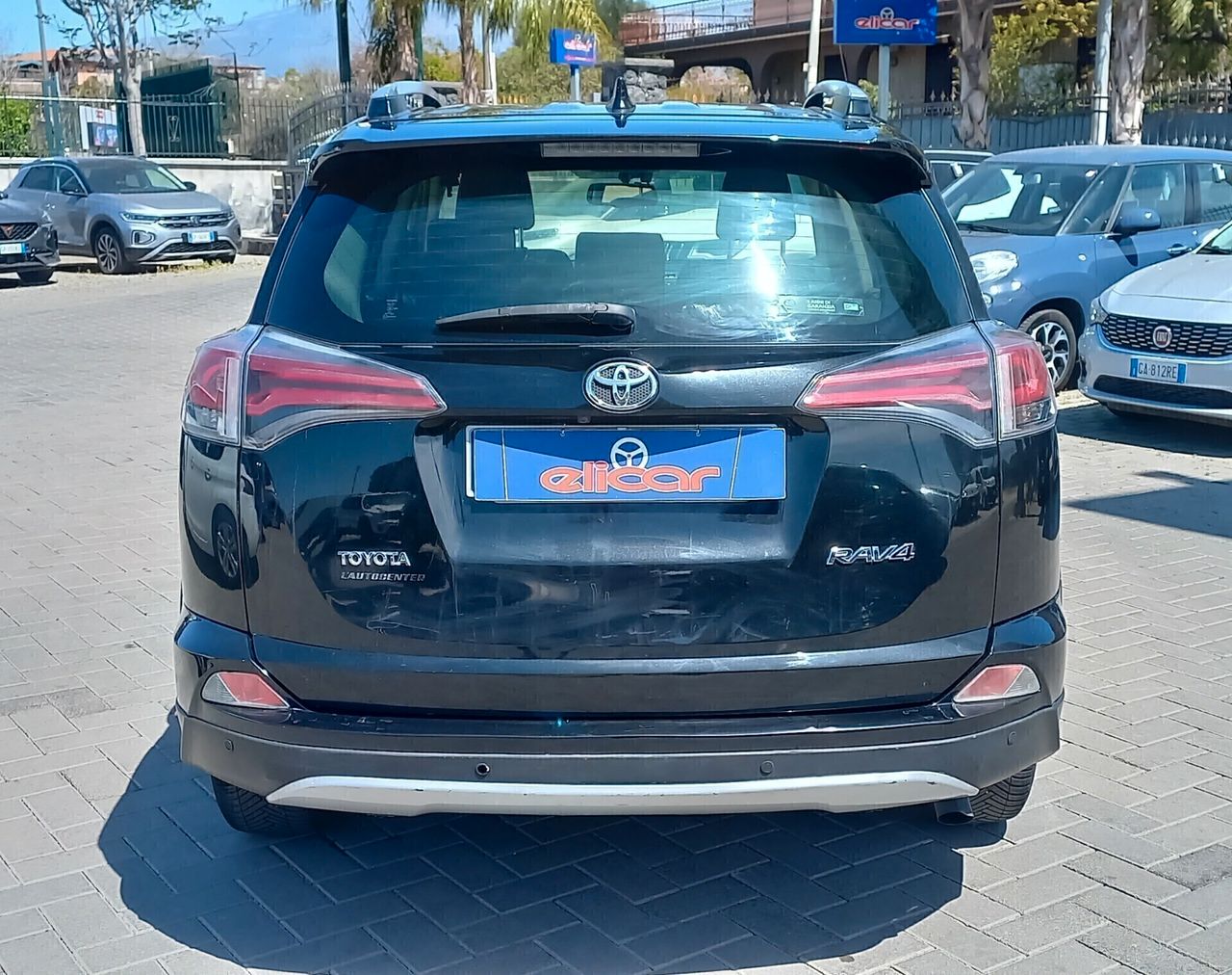Toyota Rav4 2016 photo 5