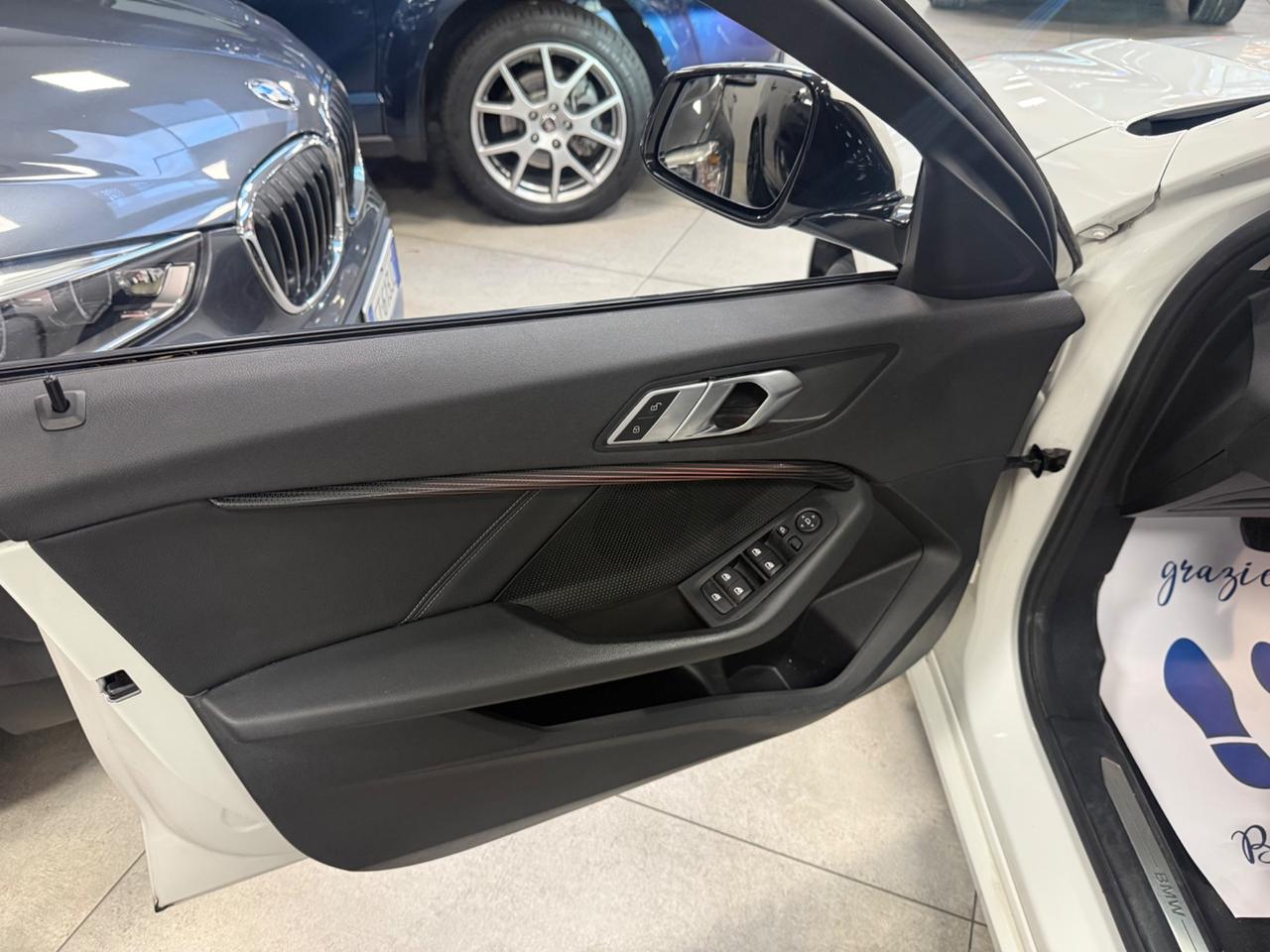 Bmw 116 116d 5p. Sport Auto 116CV Ok Neopatentati