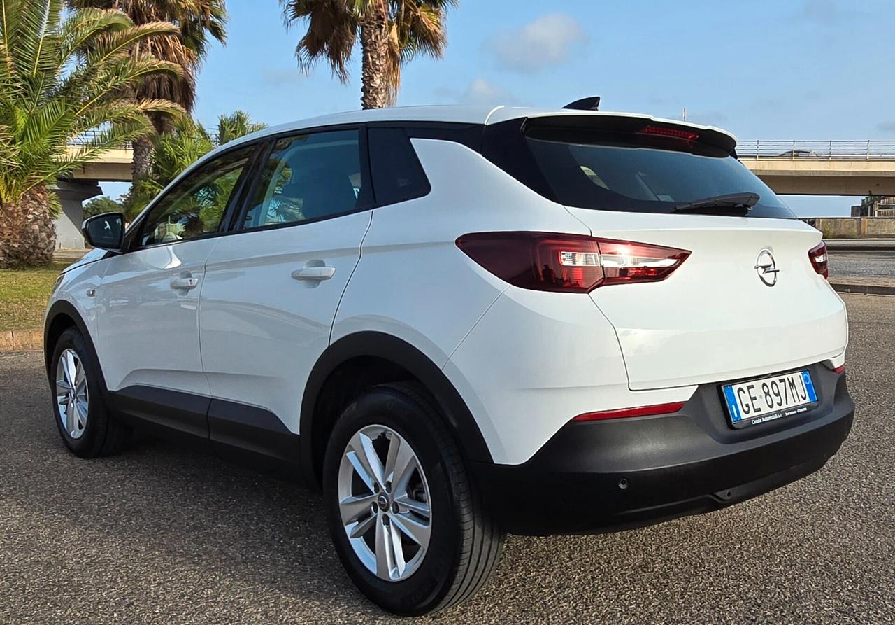 Opel Grandland X 1.5 diesel Ecotec Start&Stop aut. Business Ed.