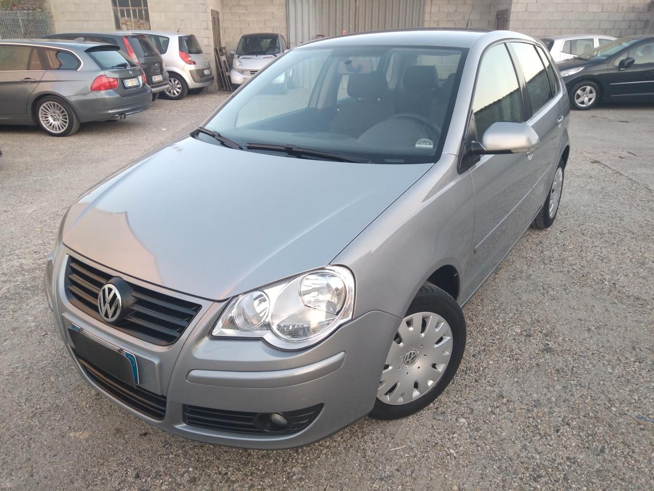 Volkswagen Polo 1.4 16v 80CV 5p. Comfortline