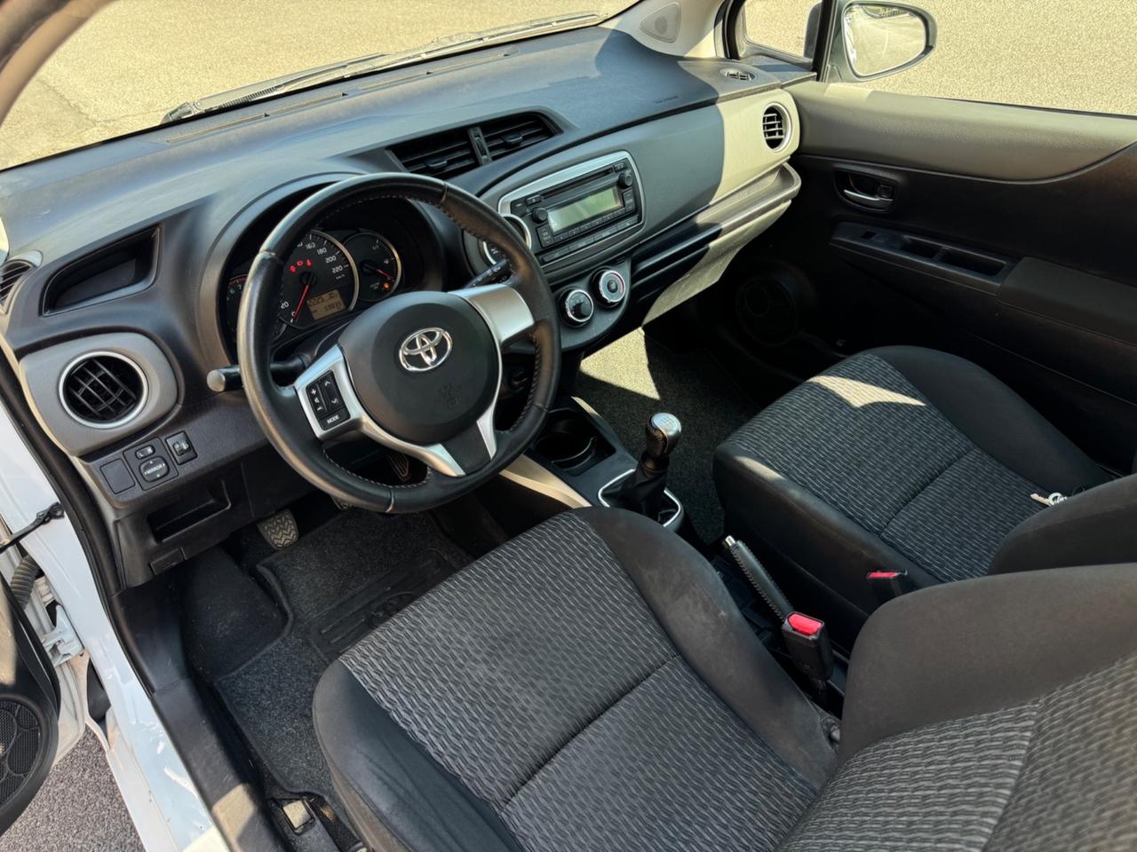 Toyota Yaris 1.0 60.000km