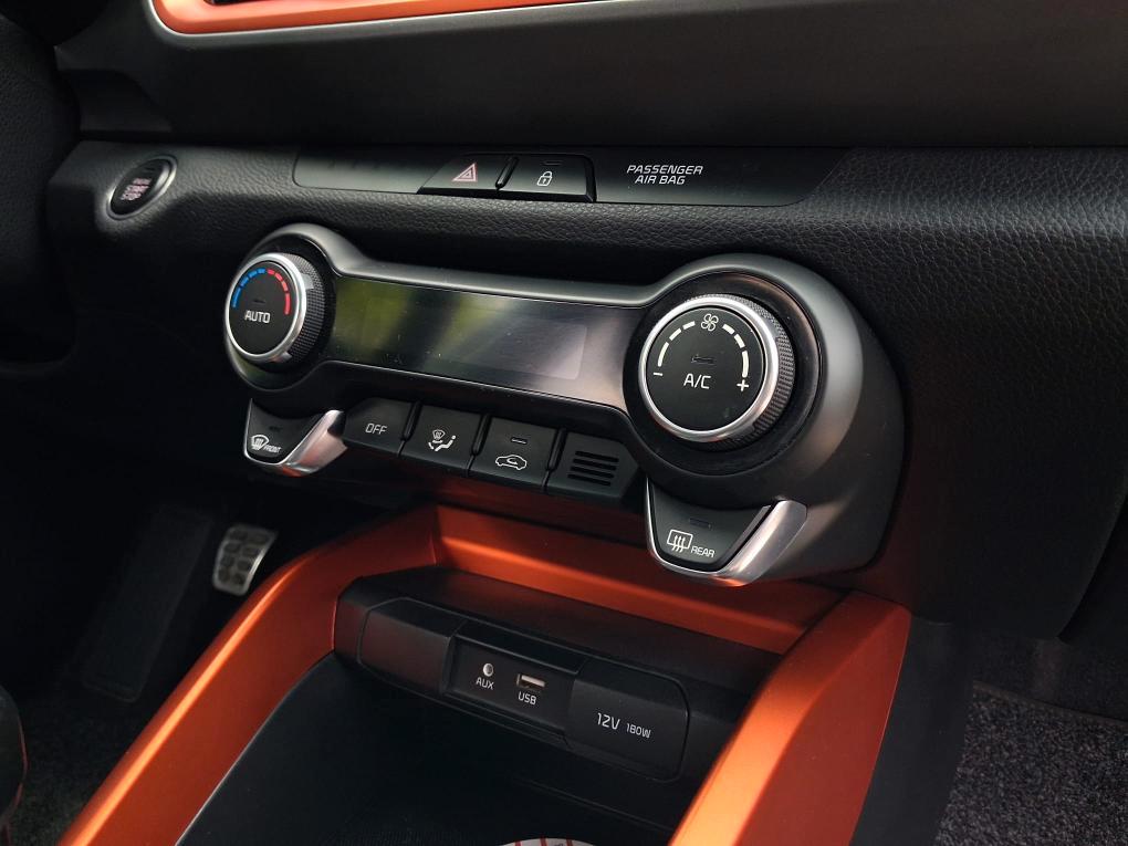 Kia Stonic 1.6 crdi Energy 110cv