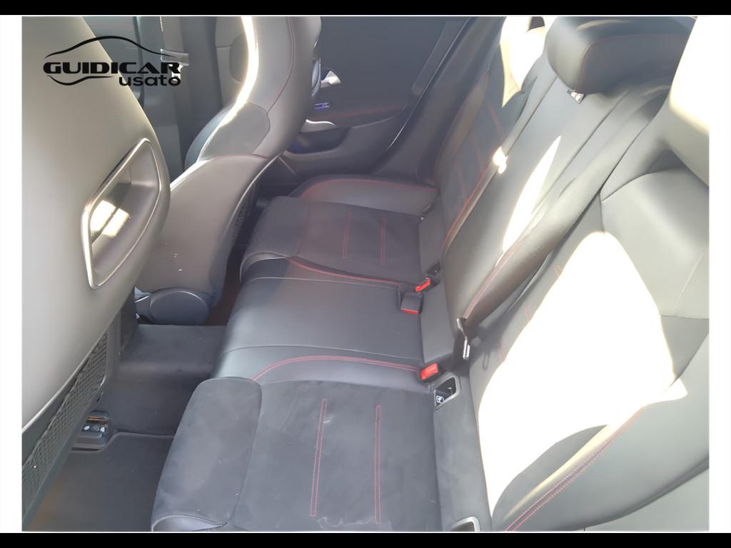 Mercedes-Benz CLA Sh.Brake - X118 - CLA Shooting Brake 200 d Premium 4mati
