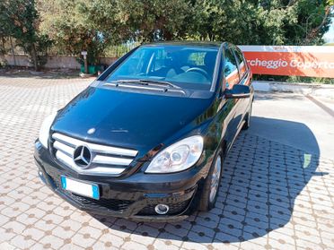Mercedes-benz B 180 BlueEFFICIENCY Executive