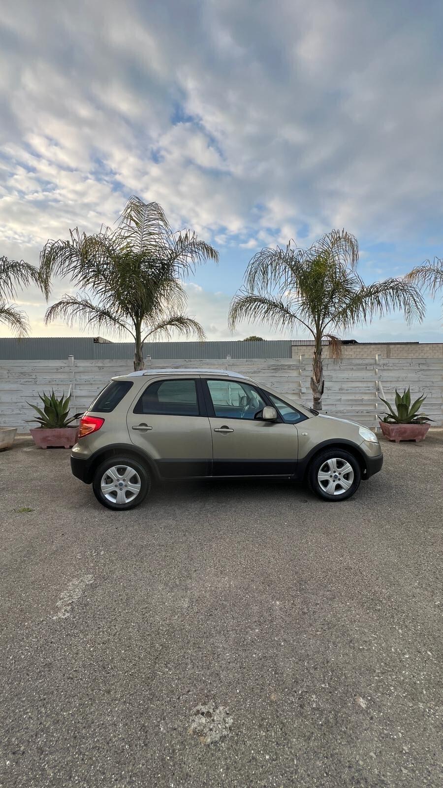 Fiat Sedici 1.9 MJT 4x4 con gancio traino omologato