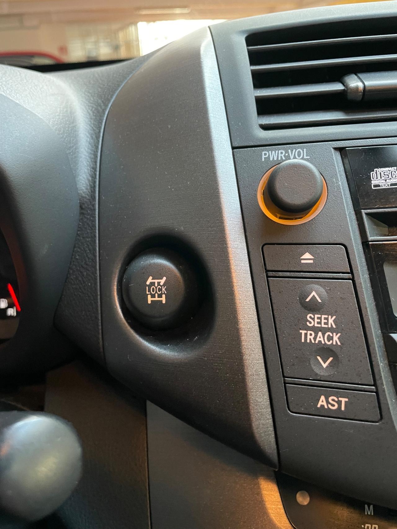 Toyota RAV 4 2.2 4WD Euro 5