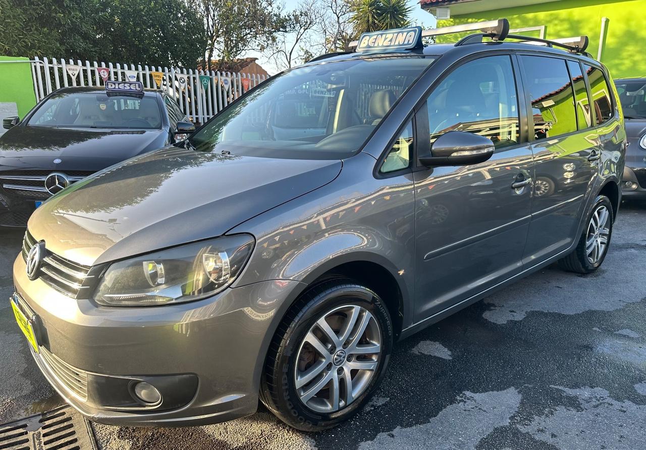 Volkswagen Touran 1.4 TSI Highline EcoFuel 2011