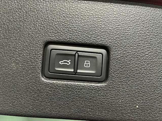Audi Q8 50 TDI 286 CV quattro tiptronic Sport