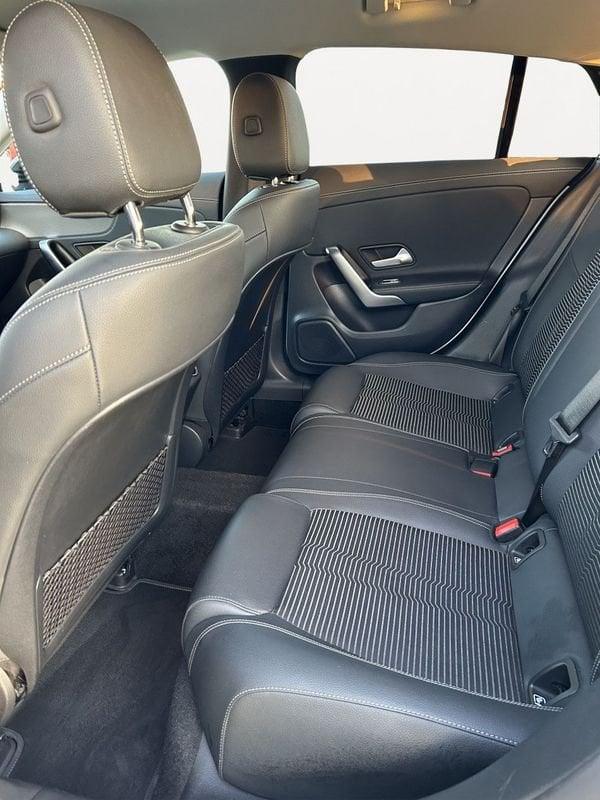 Mercedes-Benz CLA S.Brake CLA 180 d Automatic Shooting Brake Sport - IVA ESPOSTA