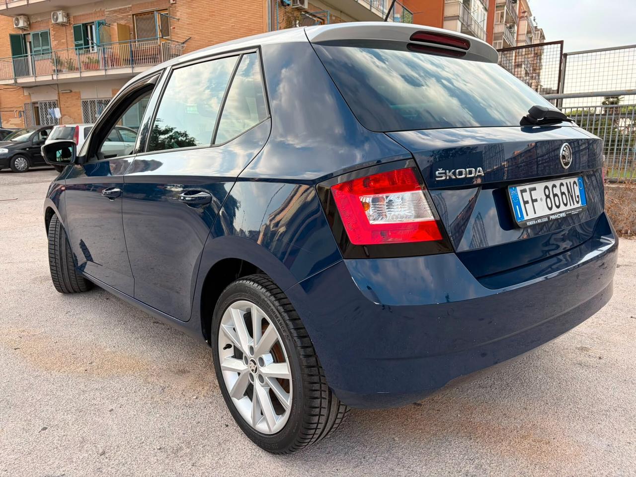 Skoda Fabia 1.0 MPI 60 CV BUSINESS