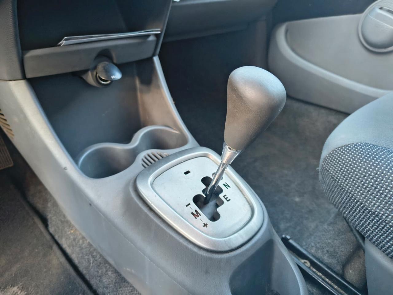 Peugeot 107 AUTOMATICA BENZINA NEOPATENTATI