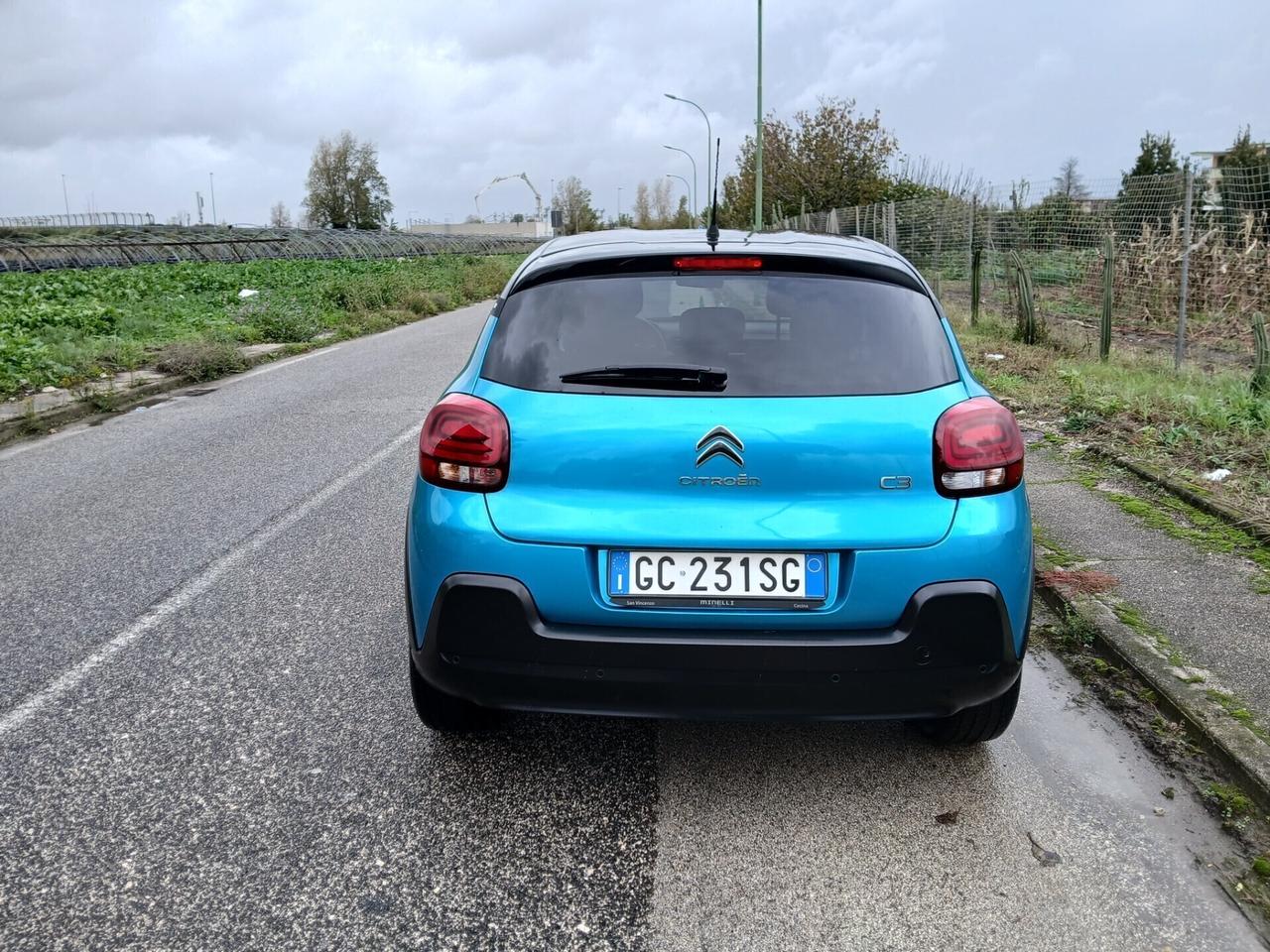 Citroen C3 PureTech 83 Shine Pack PARI AL NUOVO