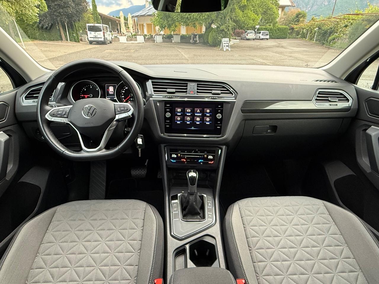 Volkswagen Tiguan 2.0 TDI SCR DSG Sport BlueMotion Technology