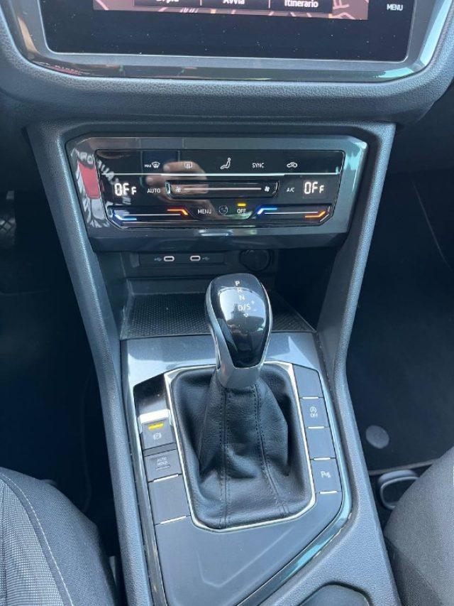 VOLKSWAGEN Tiguan 2.0 TDI 150 CV SCR DSG Life